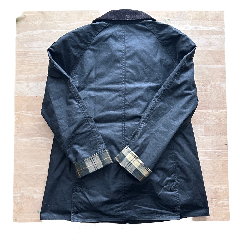 Women’s Barbour Beadnell Sage Green Waxed Coat with Plaid Lining Size US 10 - Picture 2 of 7